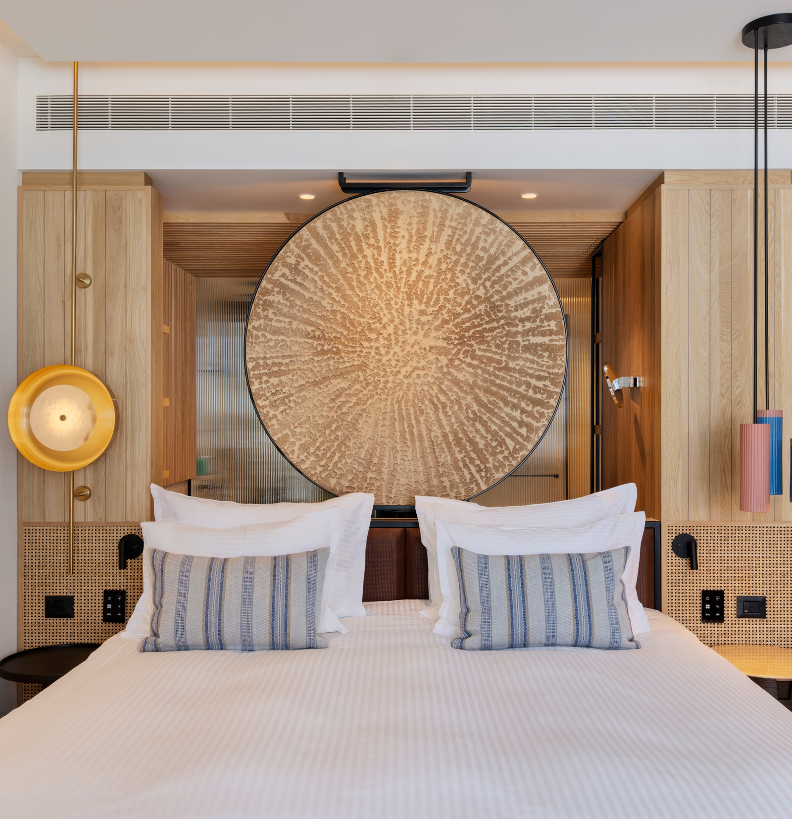 Kayma Hotel